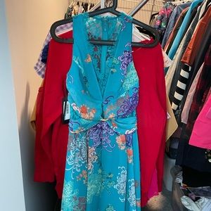 Maxi dress from Marciano. The dress is new with tags